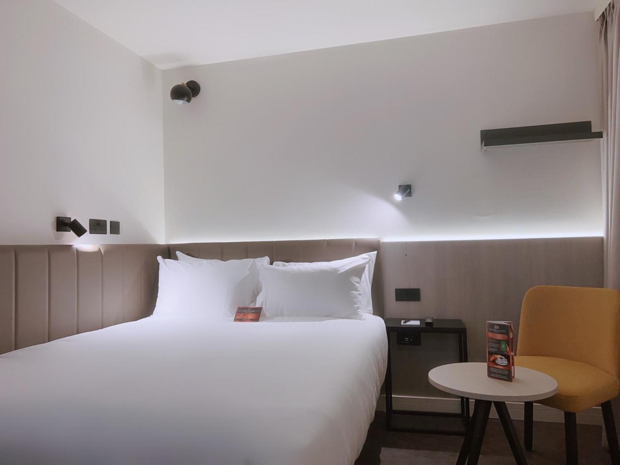 Southgate Hotel London East Barnet Eksteriør bilde